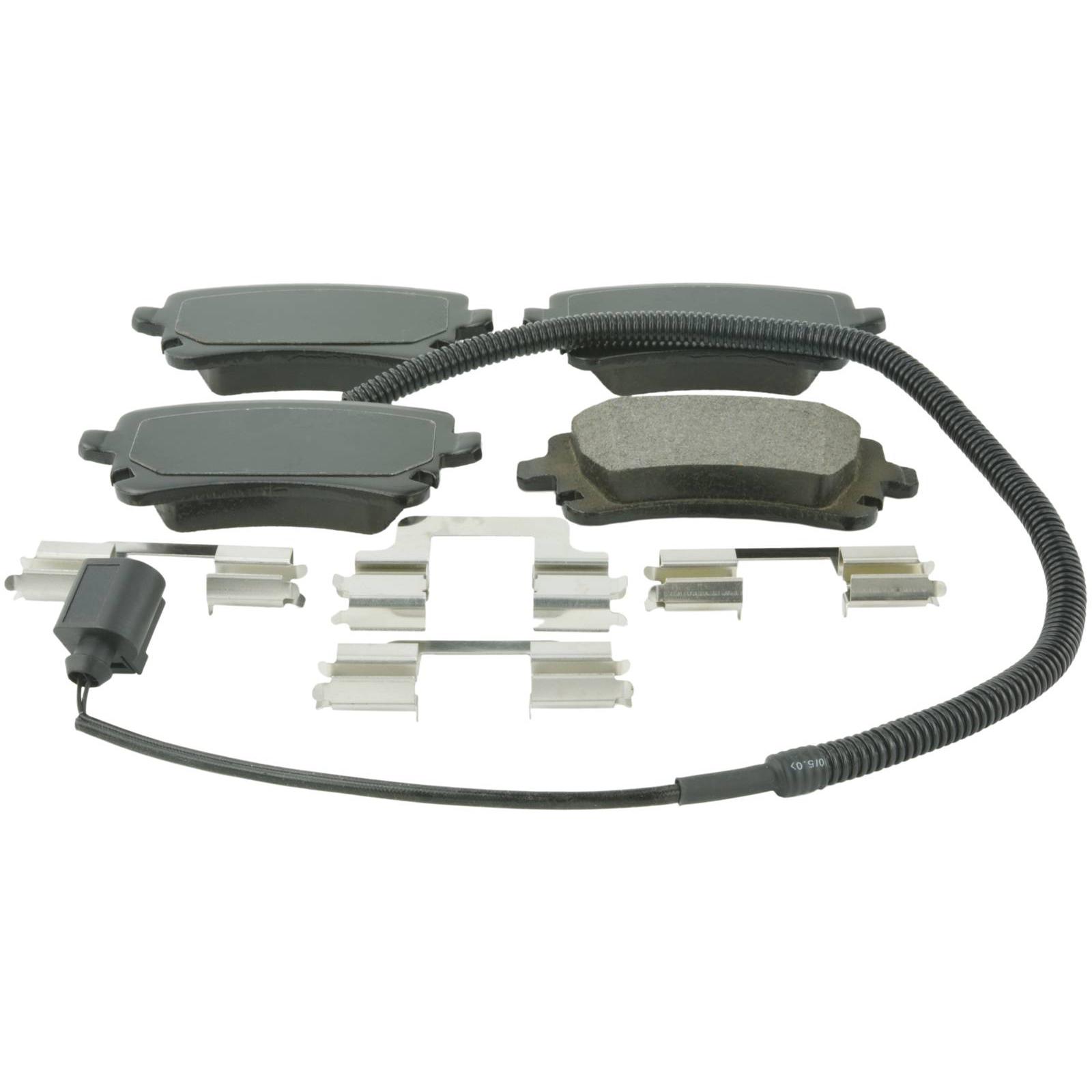 pad kit, disc brake, rear - kit (with wear sensor, with brackets)