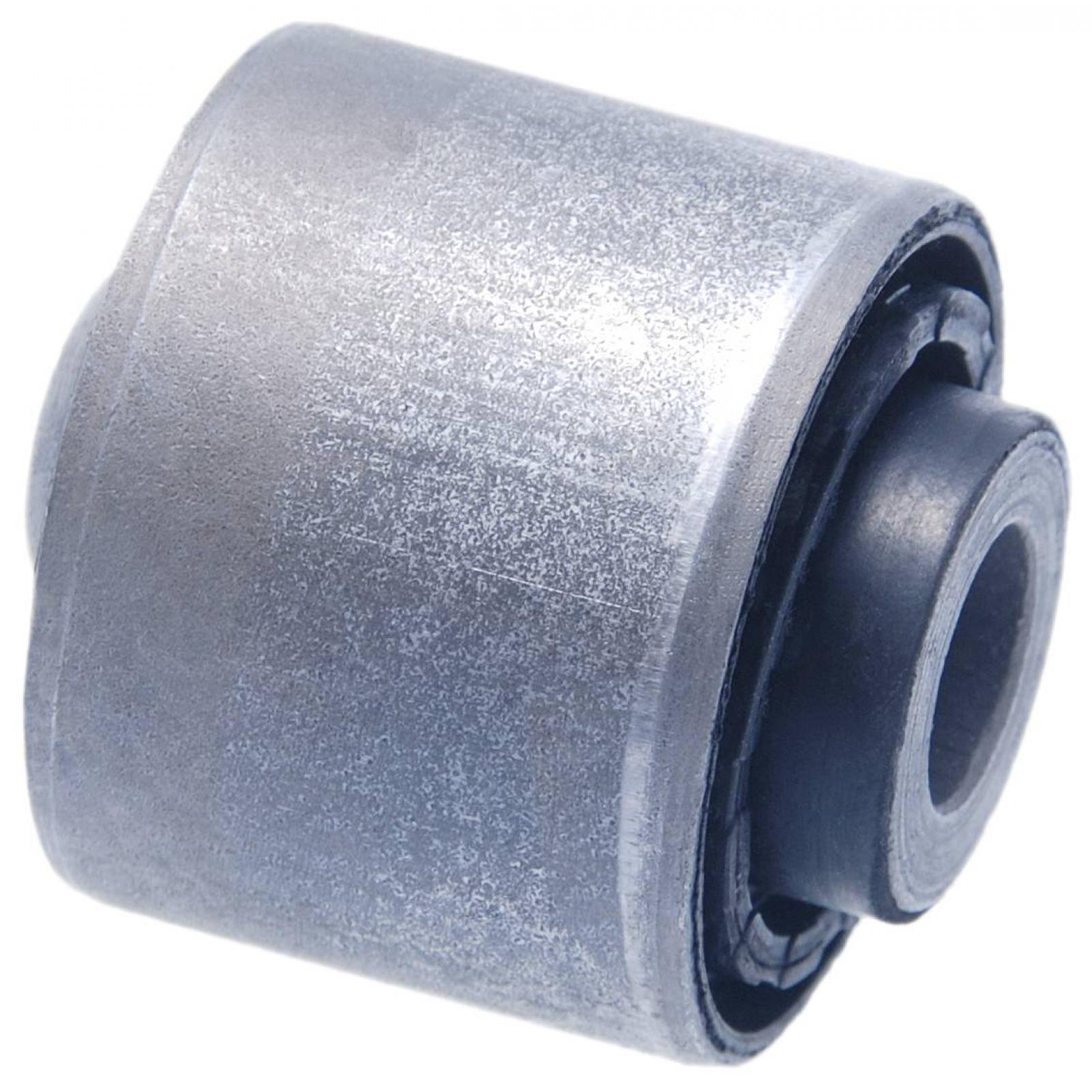 Rear rod bushing