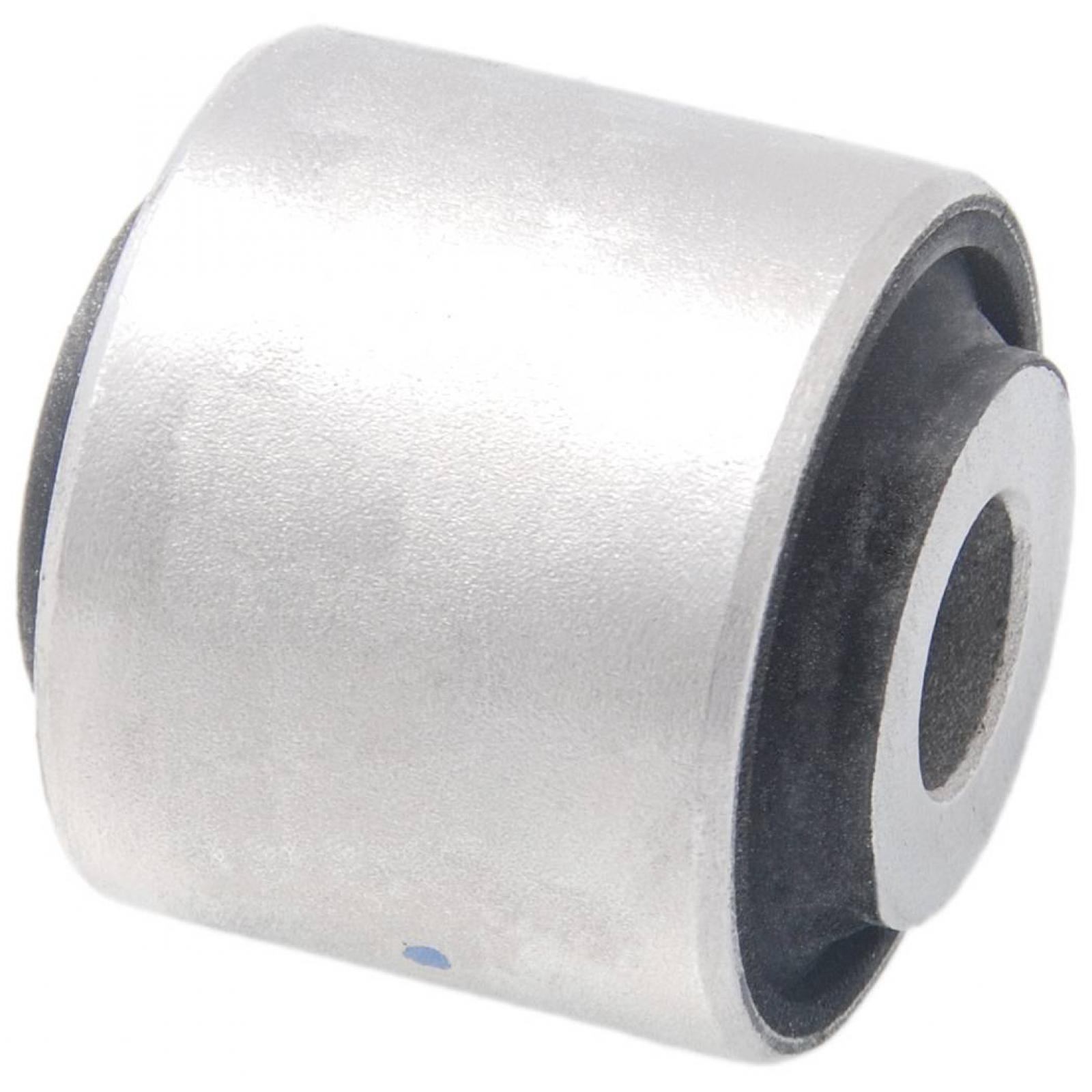 Rear arm bushing