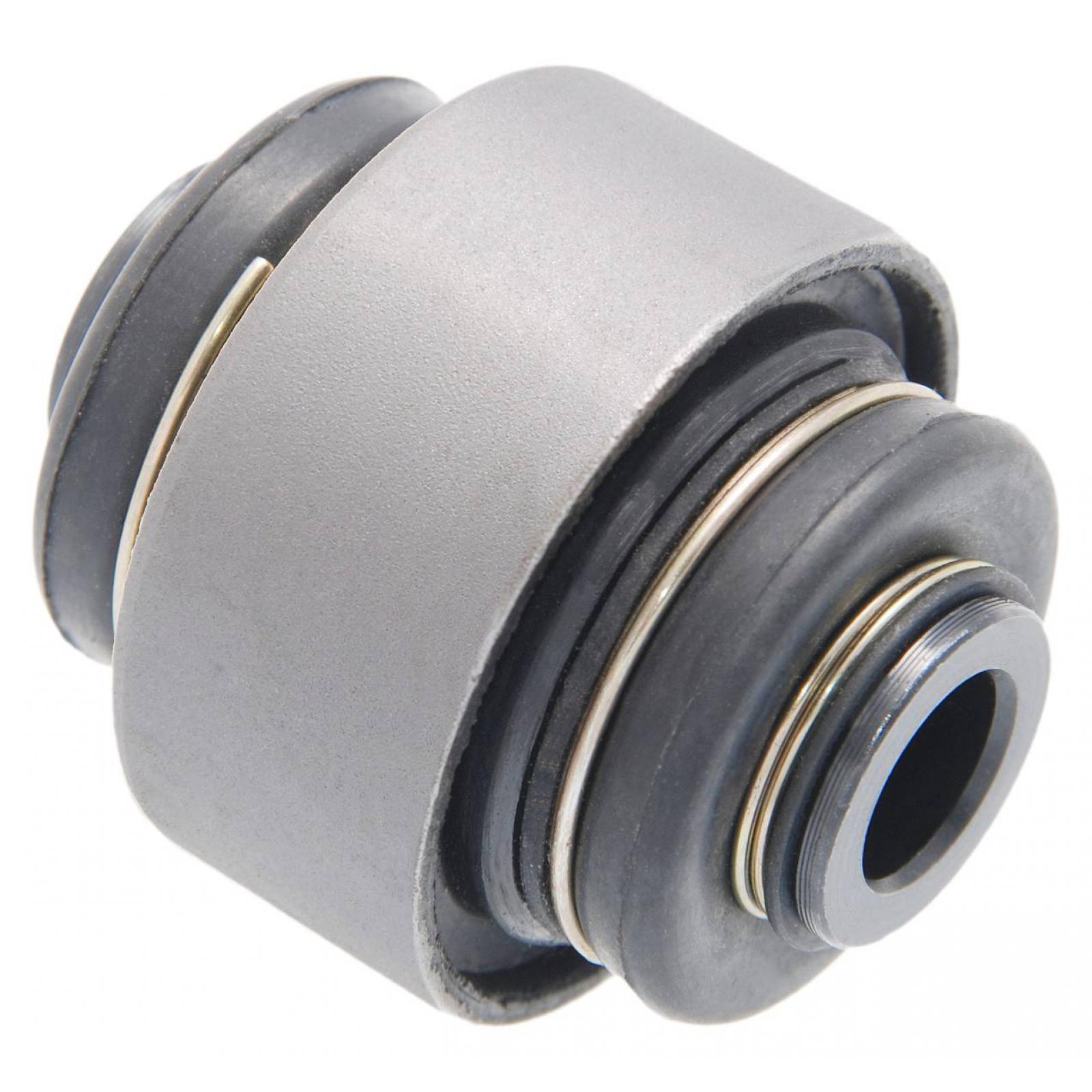 Rear rod bushing