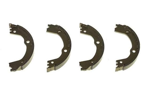 Brake Shoes ! Hyundai Santa Fe Ii 2.4/2.0D/2.2D 10>