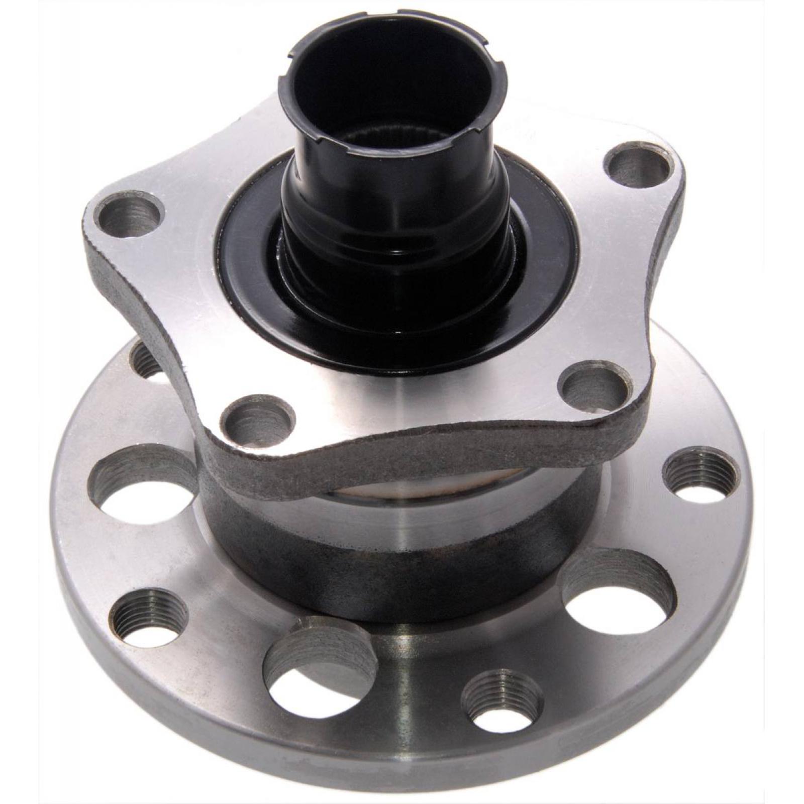 Rear wheel hub