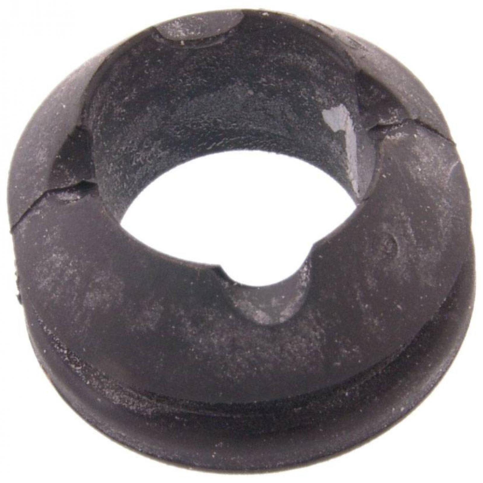 Engine front cross member bushing