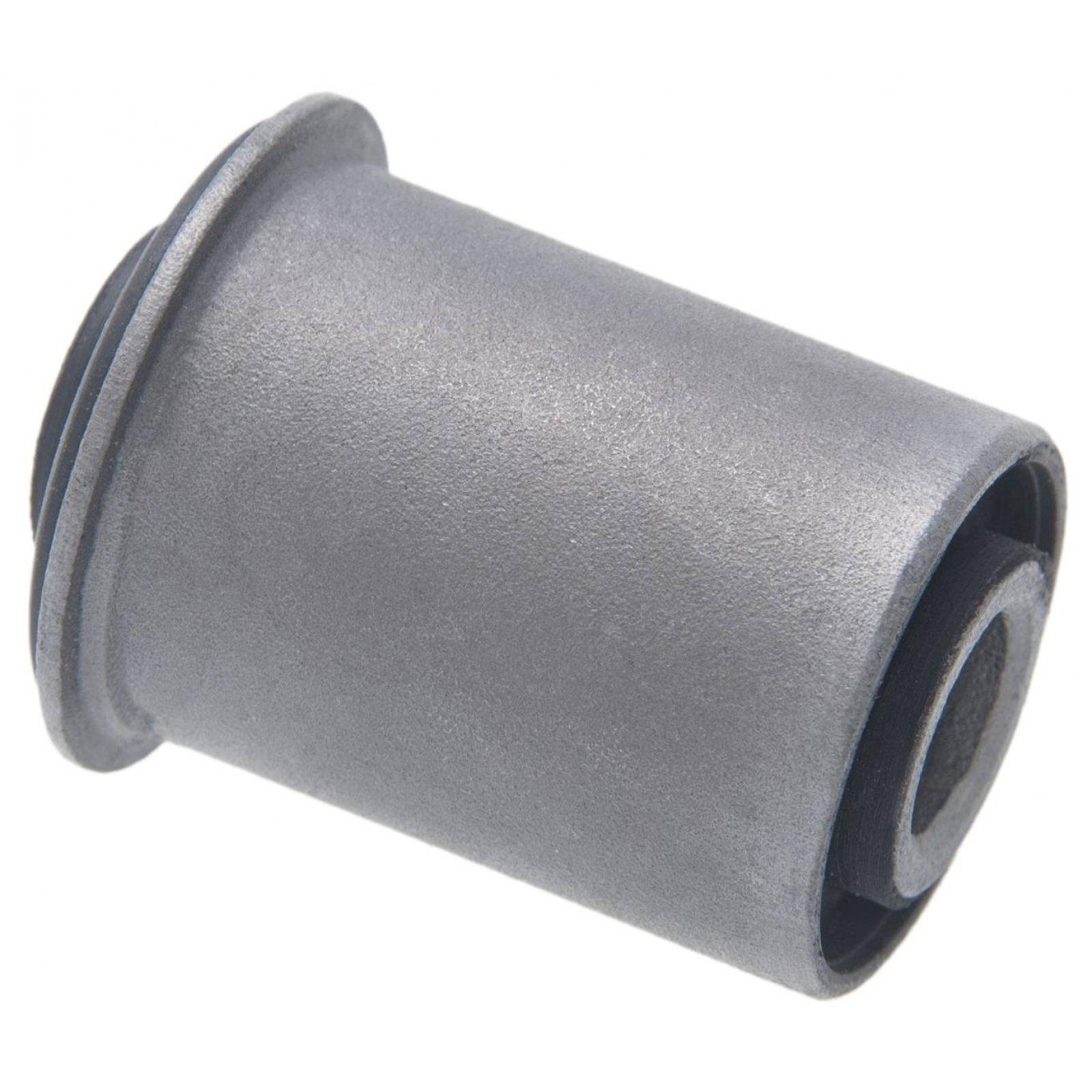 Rear arm bushing