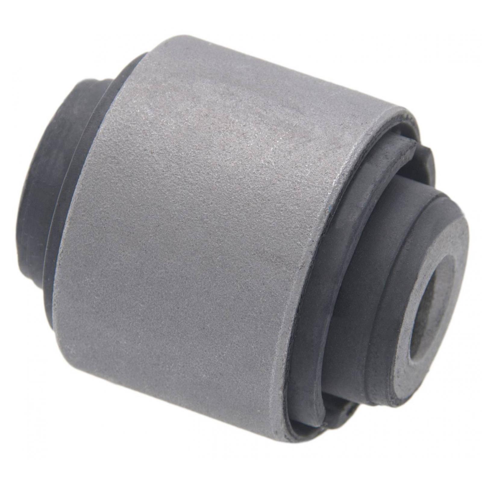 Rear arm bushing