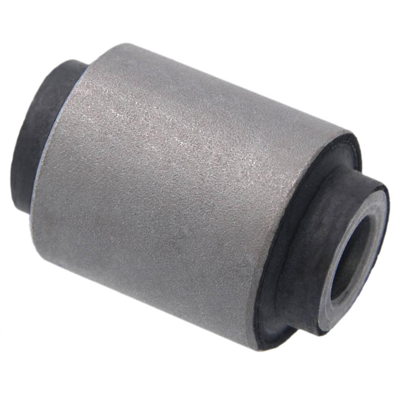 Rear knuckle lower bushing
