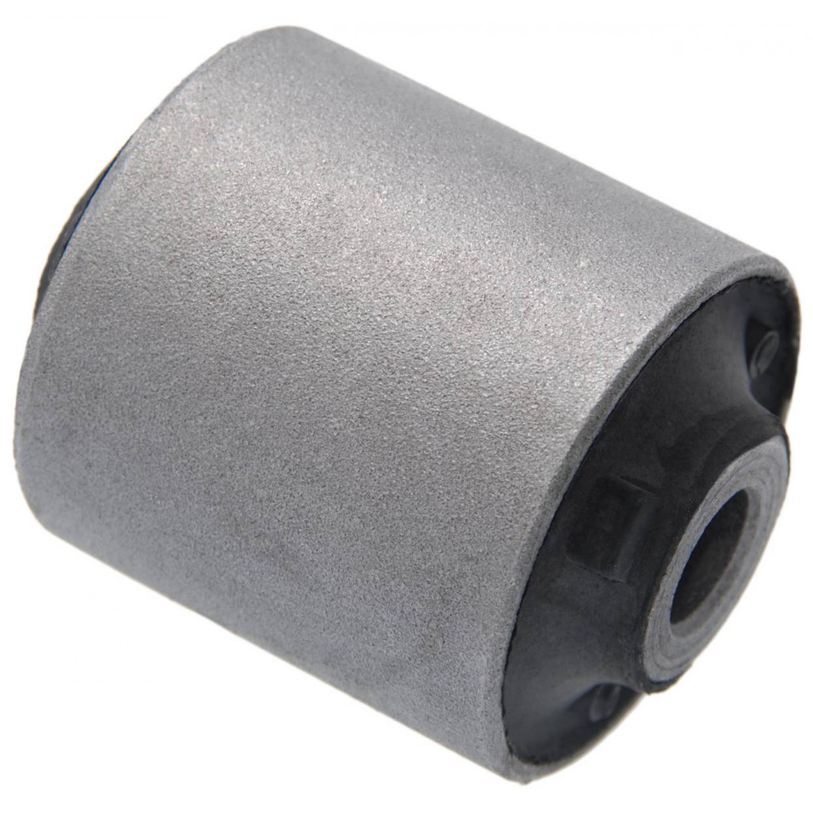 Rear arm bushing