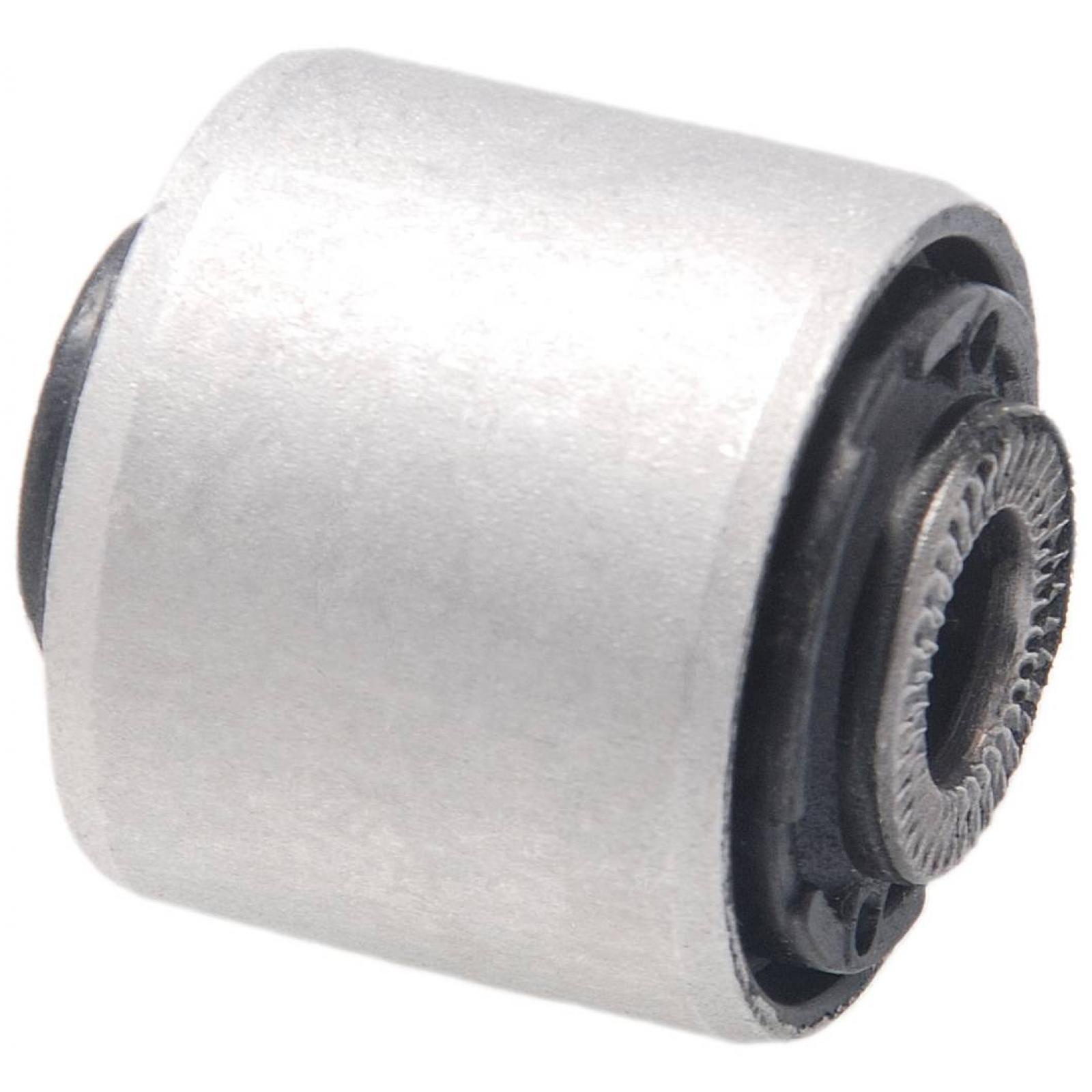 Rear rod bushing