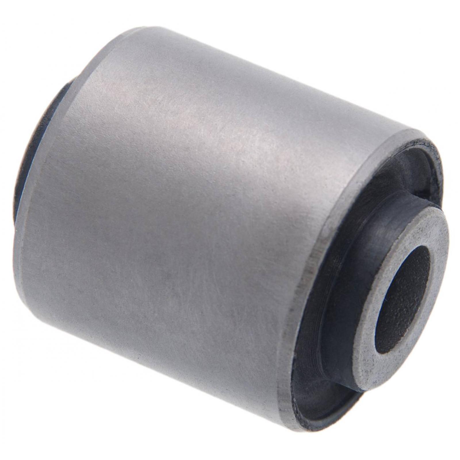 Rear rod bushing