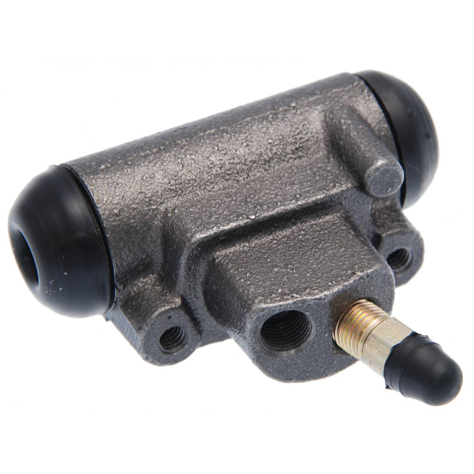 Rear left wheel brake cylinder