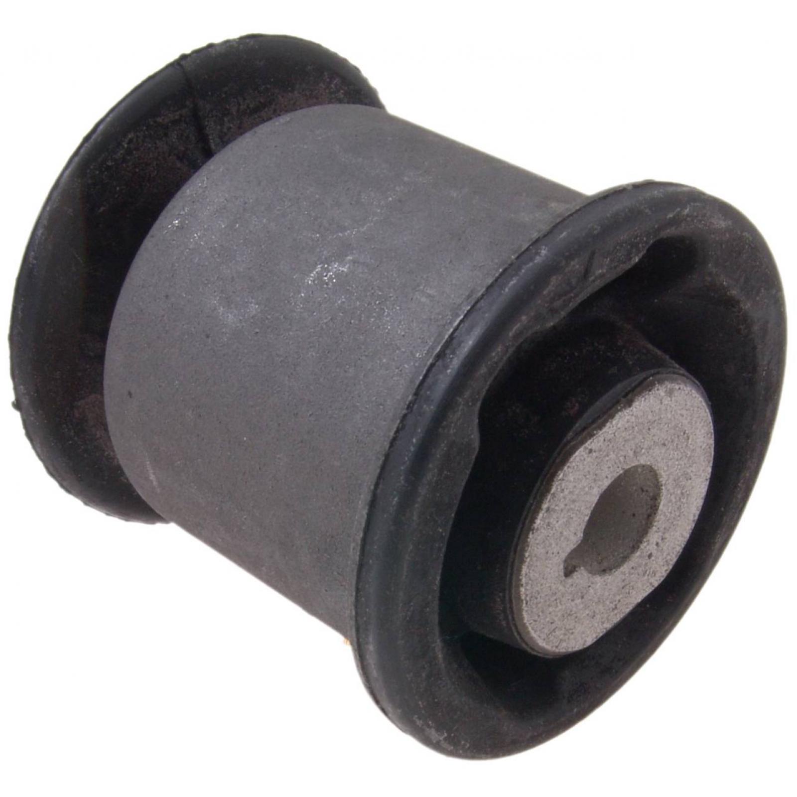 Rear arm bushing