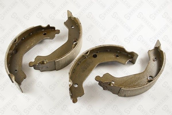 Brake Shoes ! Kia Sorento 2.4/3.5/2.5Crdi 02>, Hyundai Terracan 01-06