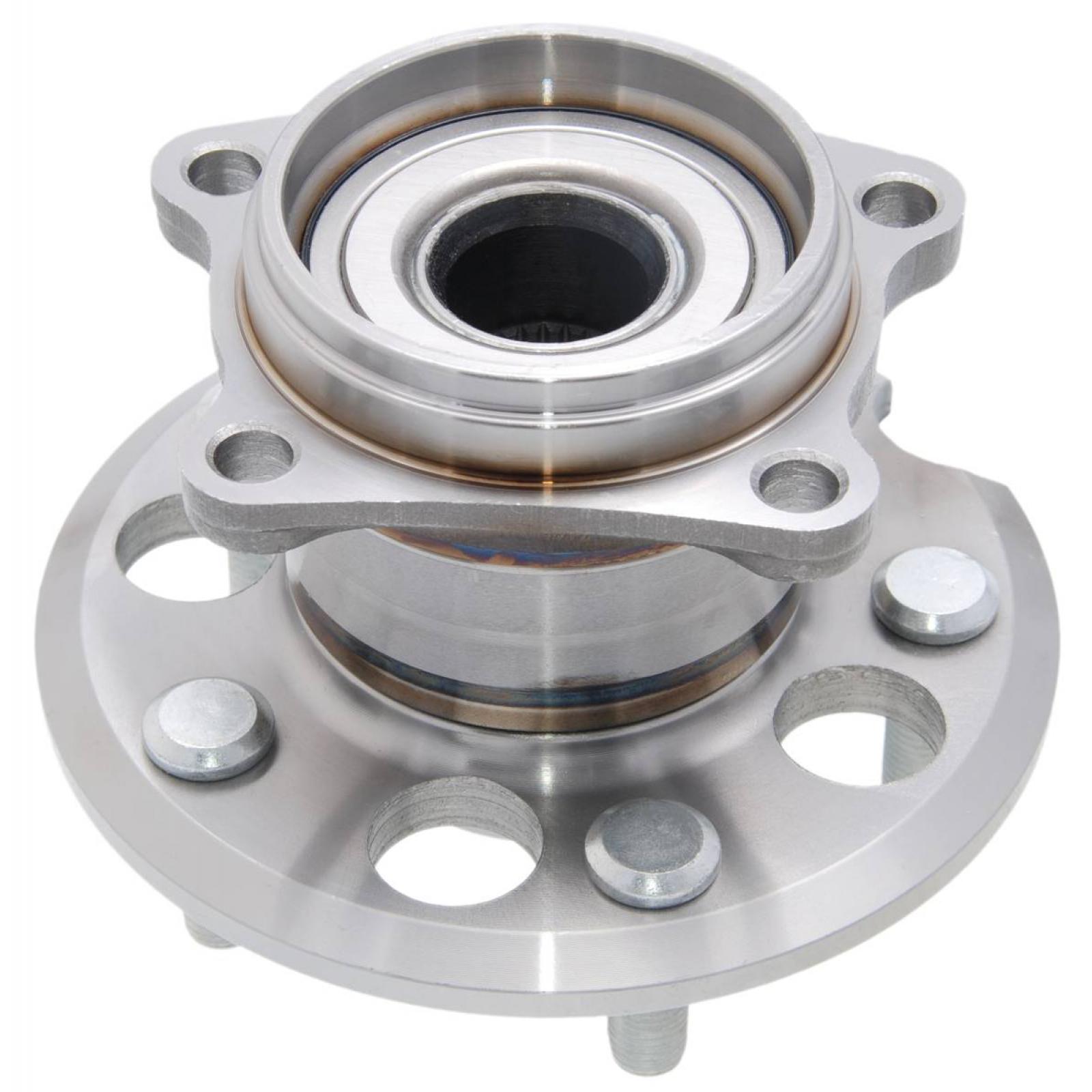 Rear wheel hub