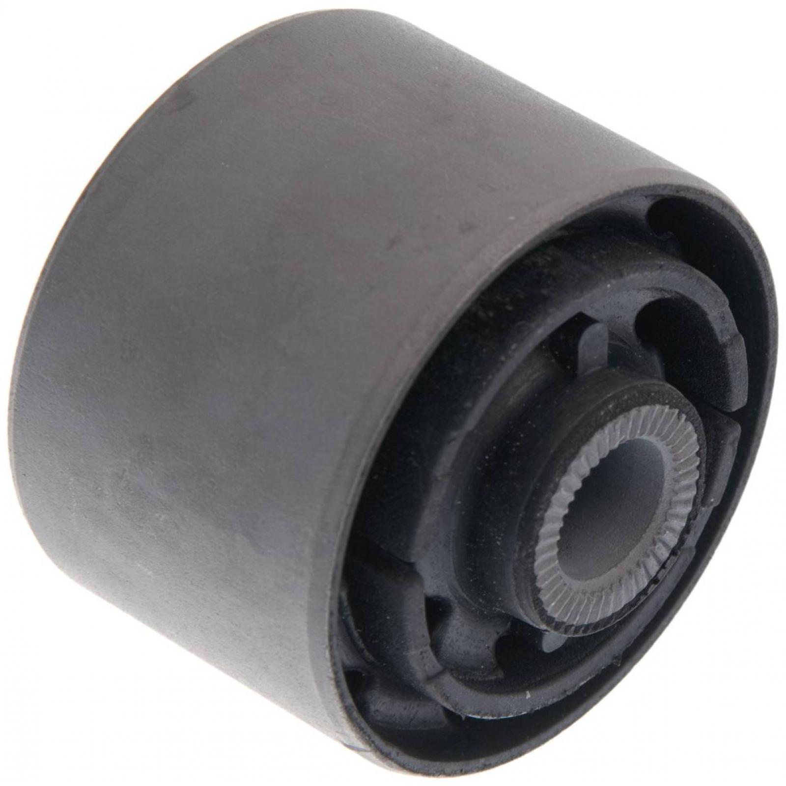 Rear arm bushing