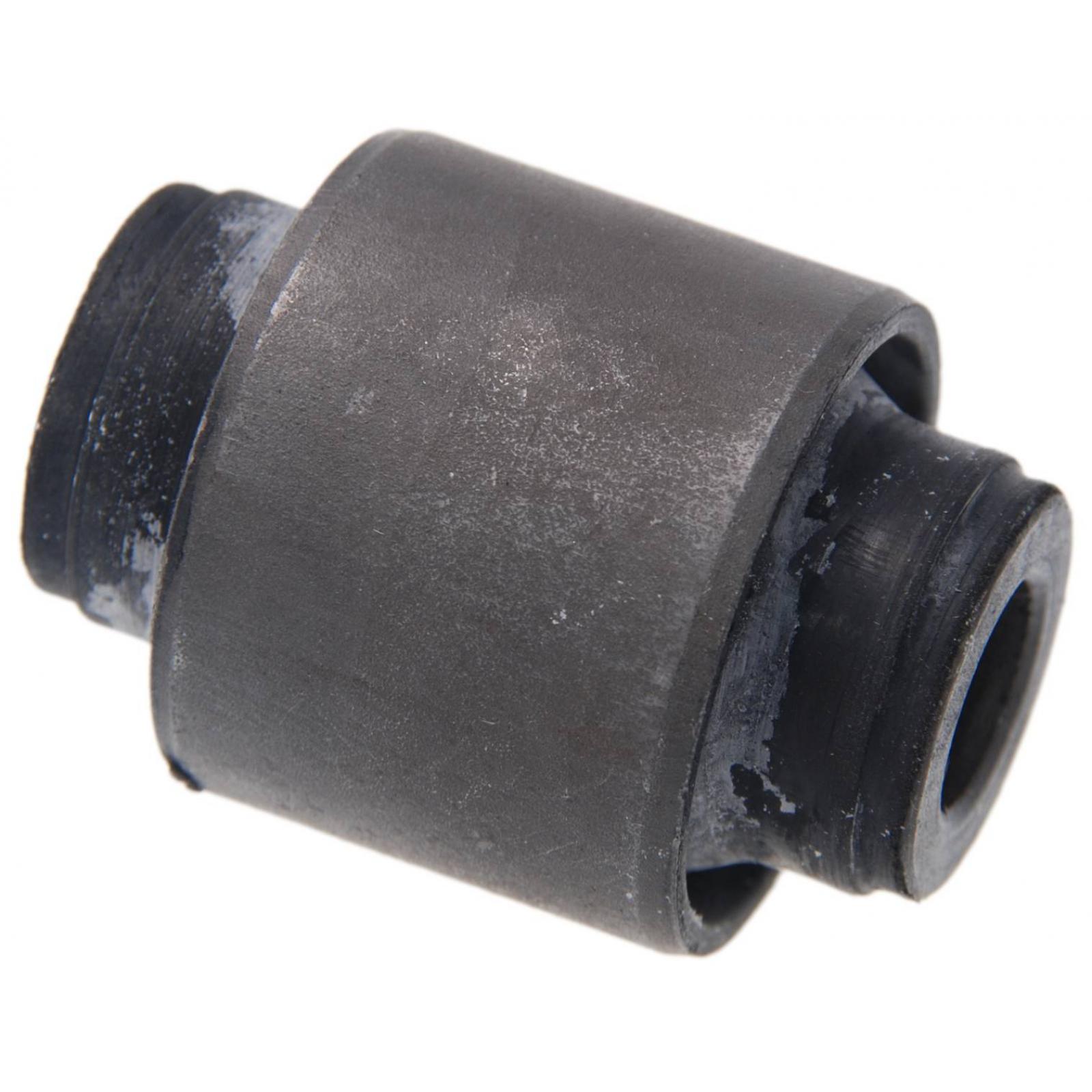 Rear knuckle bushing