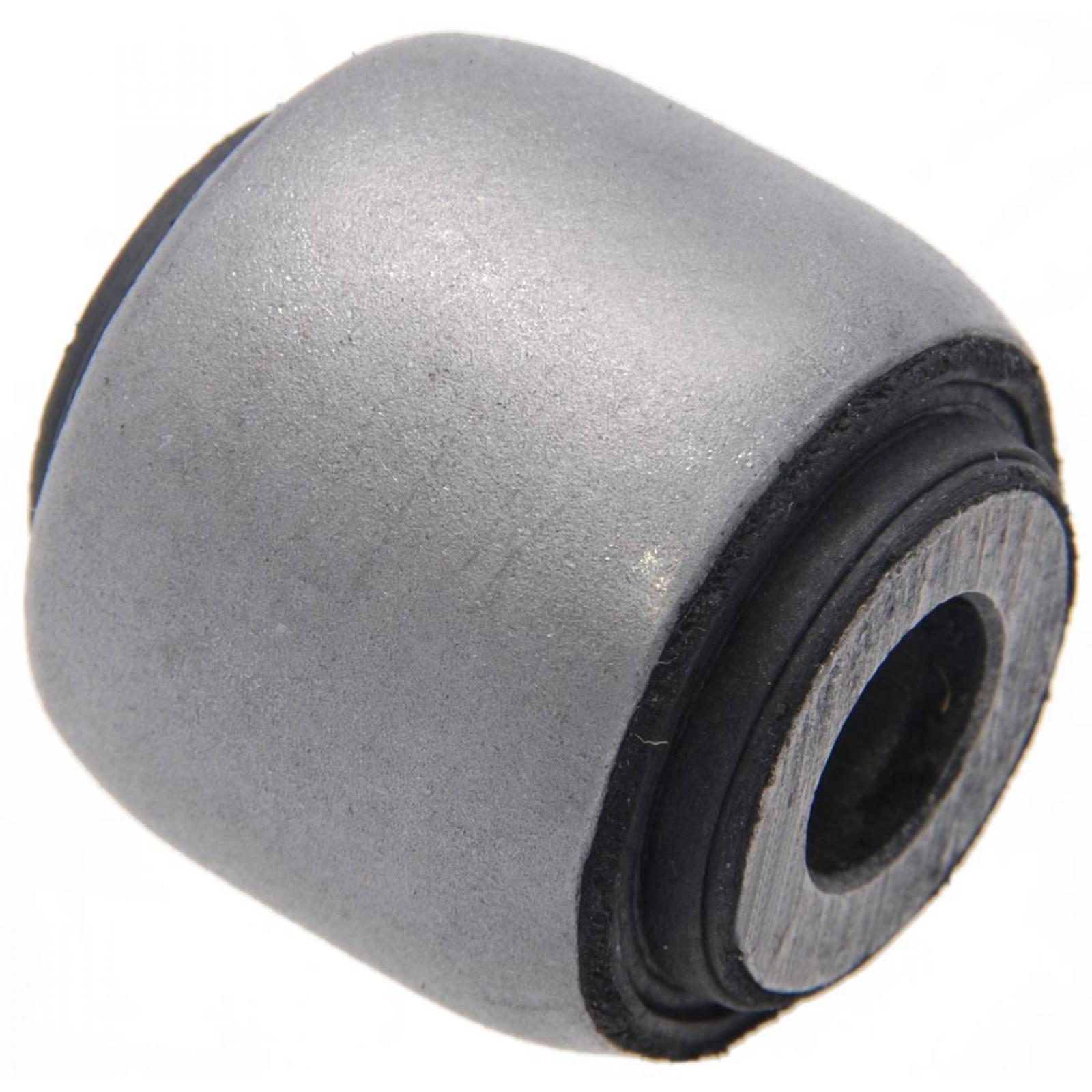 Rear rod bushing