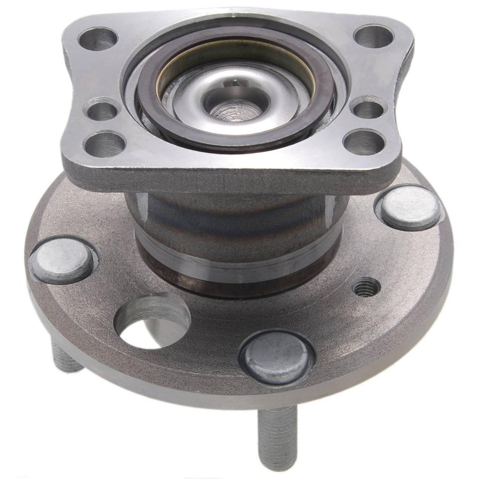 Rear wheel hub